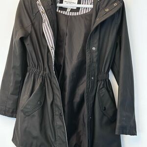 Rain jacket/spring coat